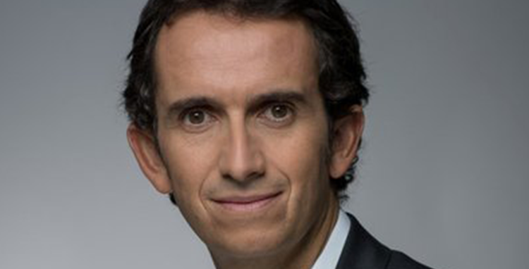 Alexandre Bompard, nom de code : One Carrefour